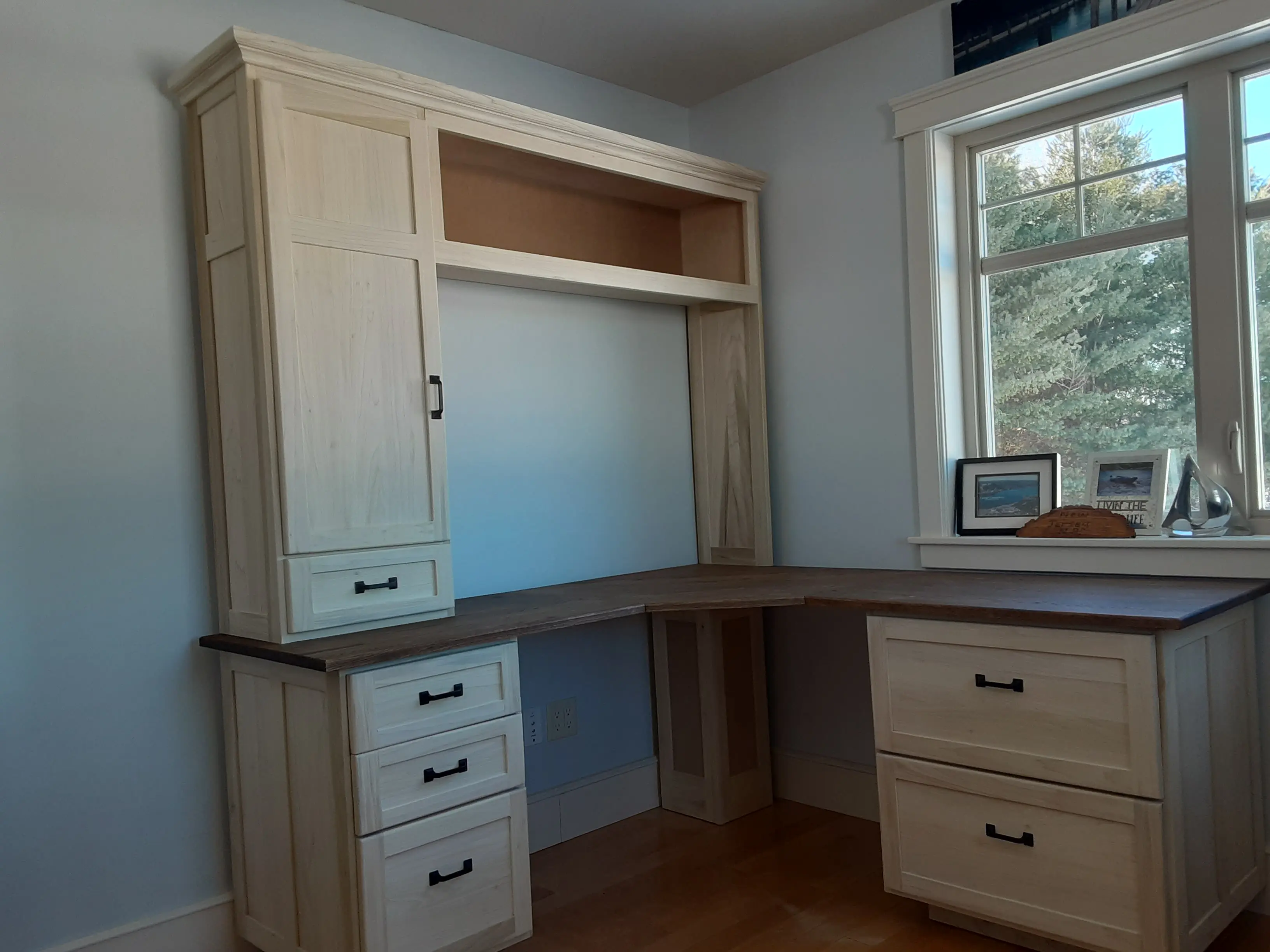 Corner Writing Desk & Hutch — built-in